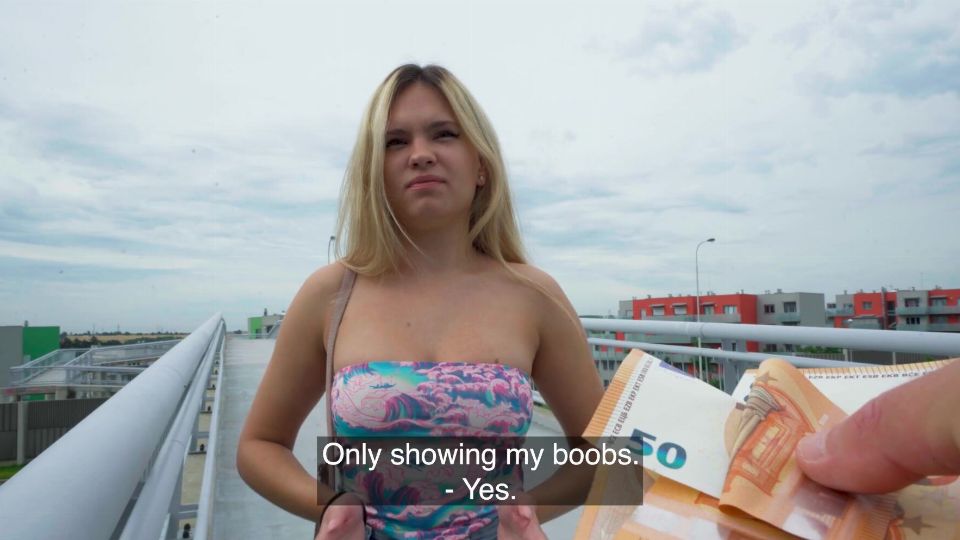 Hübsche blonde Roma nutzt ihren Körper für Geld - POV Hardcore